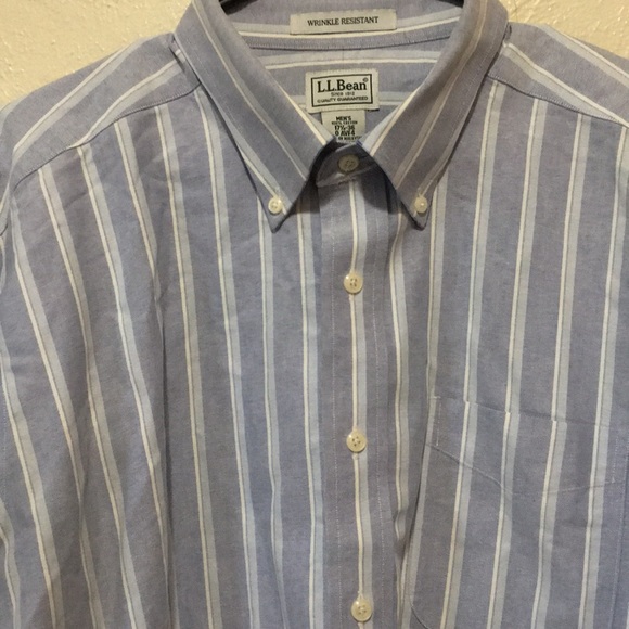 L.L. Bean wrinkle resistant button down - Picture 3 of 5